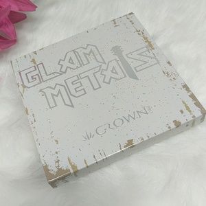 Crown Eyeshadow Palette